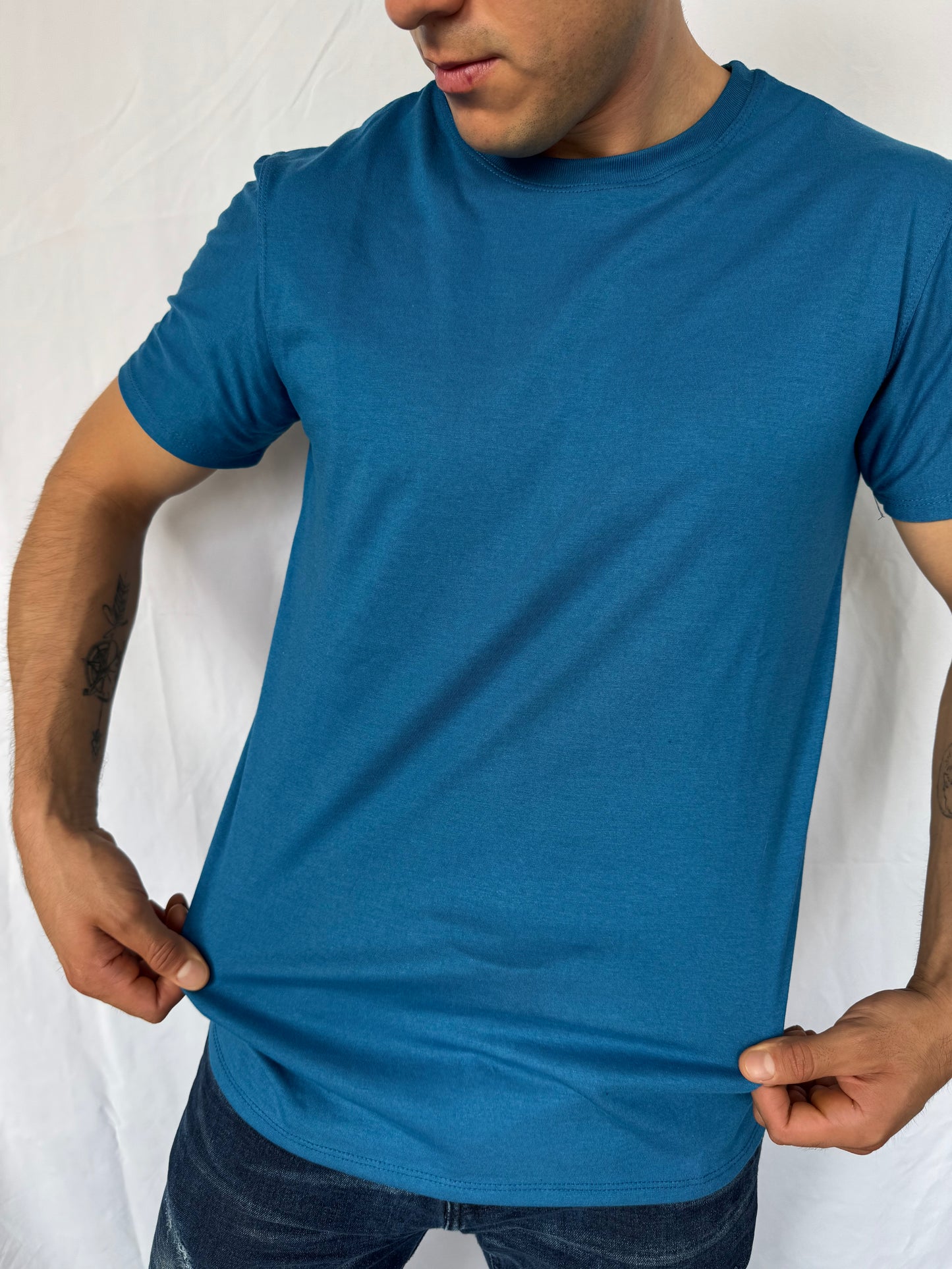 Playera Esencial Manga Corta