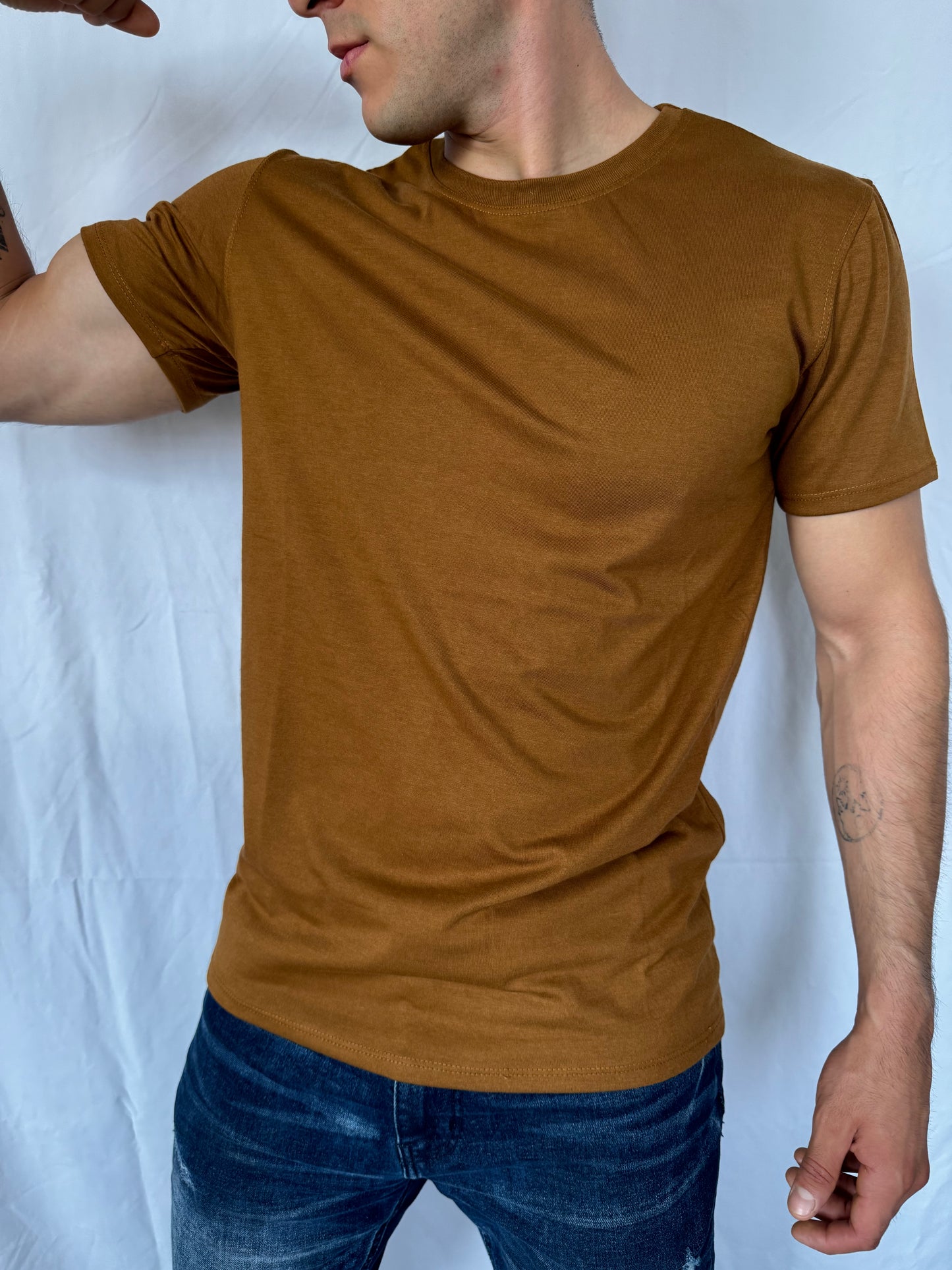 Playera Esencial Manga Corta