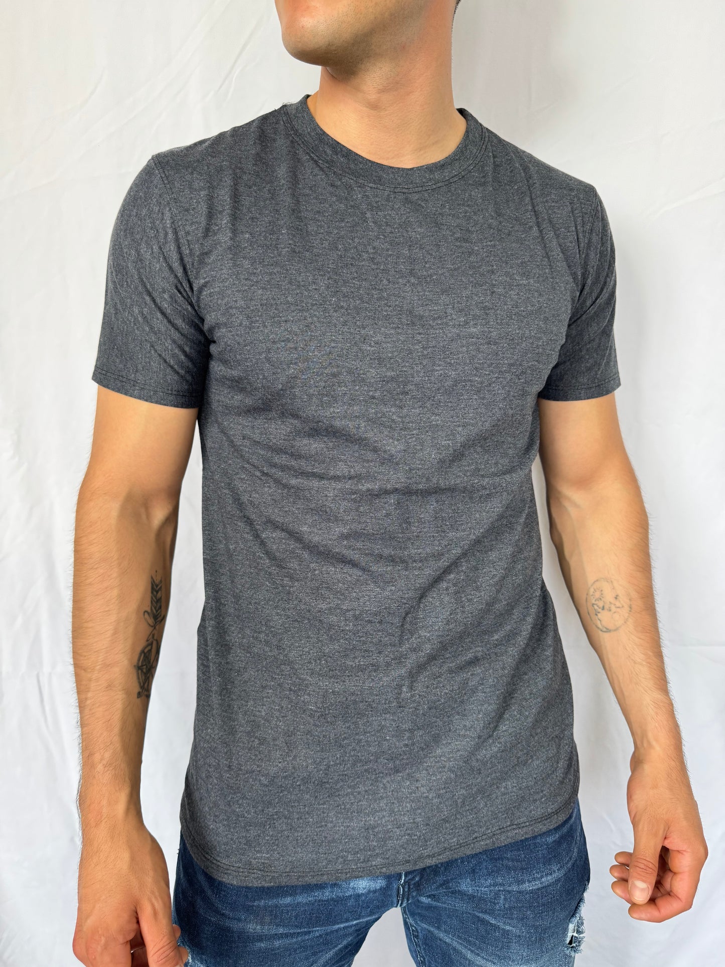 Playera Esencial Manga Corta